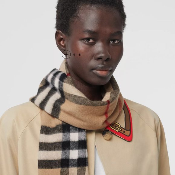 Burberry Check Cashmere Scarf - Picture 5 of 6